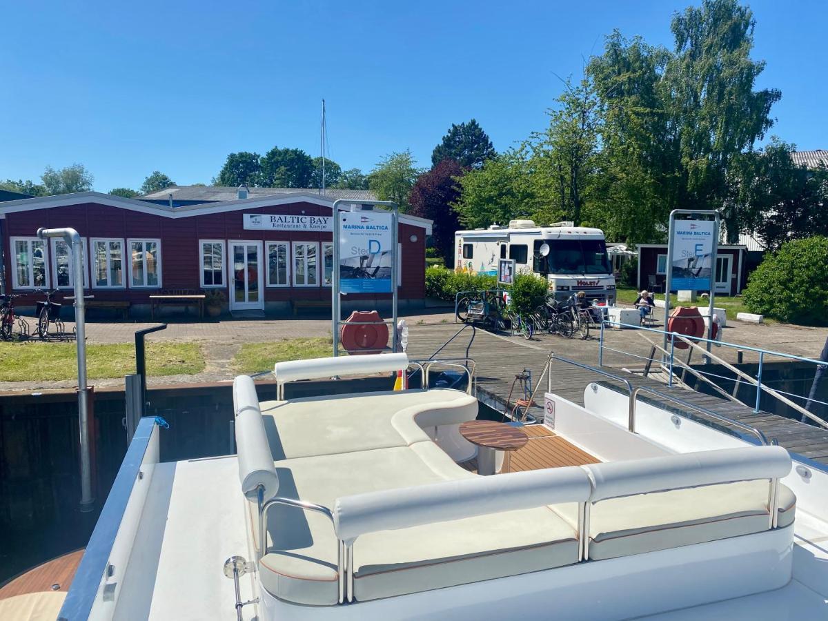 Hausboot Mit Traumlage In Luebeck-Travemuende Hotel Eksteriør billede