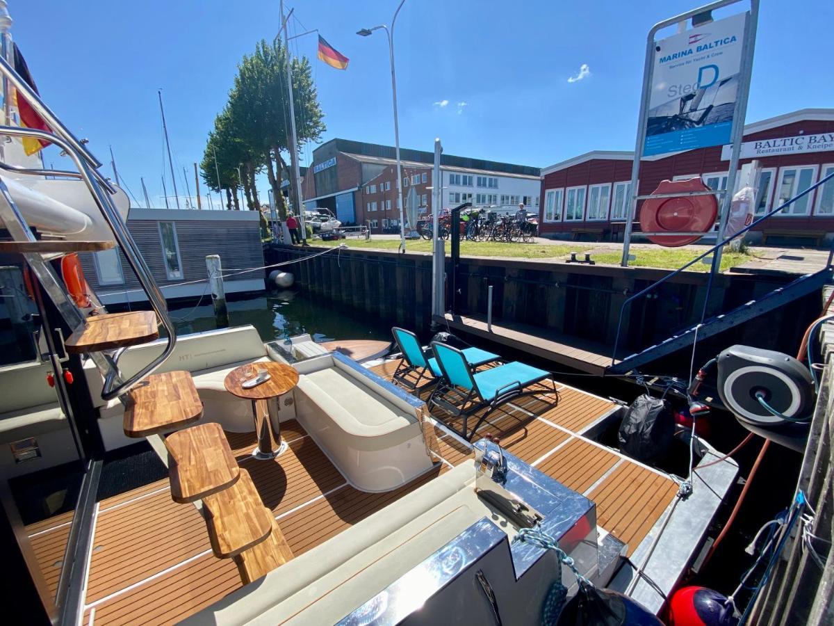 Hausboot Mit Traumlage In Luebeck-Travemuende Hotel Eksteriør billede
