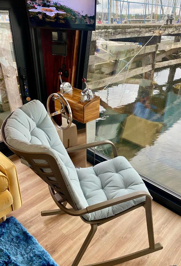 Hausboot Mit Traumlage In Luebeck-Travemuende Hotel Eksteriør billede